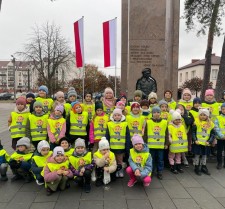 Powiększ zdjęcie POMNIK NIEPODLEGŁOŚCI W KOZIENICACH