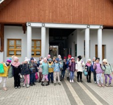 Powiększ zdjęcie WYCIECZKA DO MUZEUM WSI RADOMSKIEJ