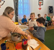 Powiększ zdjęcie WYCIECZKA DO MUZEUM WSI RADOMSKIEJ