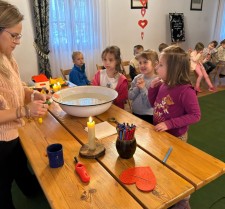 Powiększ zdjęcie WYCIECZKA DO MUZEUM WSI RADOMSKIEJ