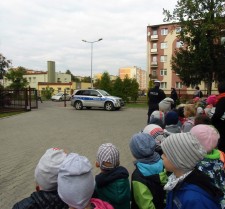 Przejdź do - 23 września 2016 r. – Wizyta Policji w Przedszkolu